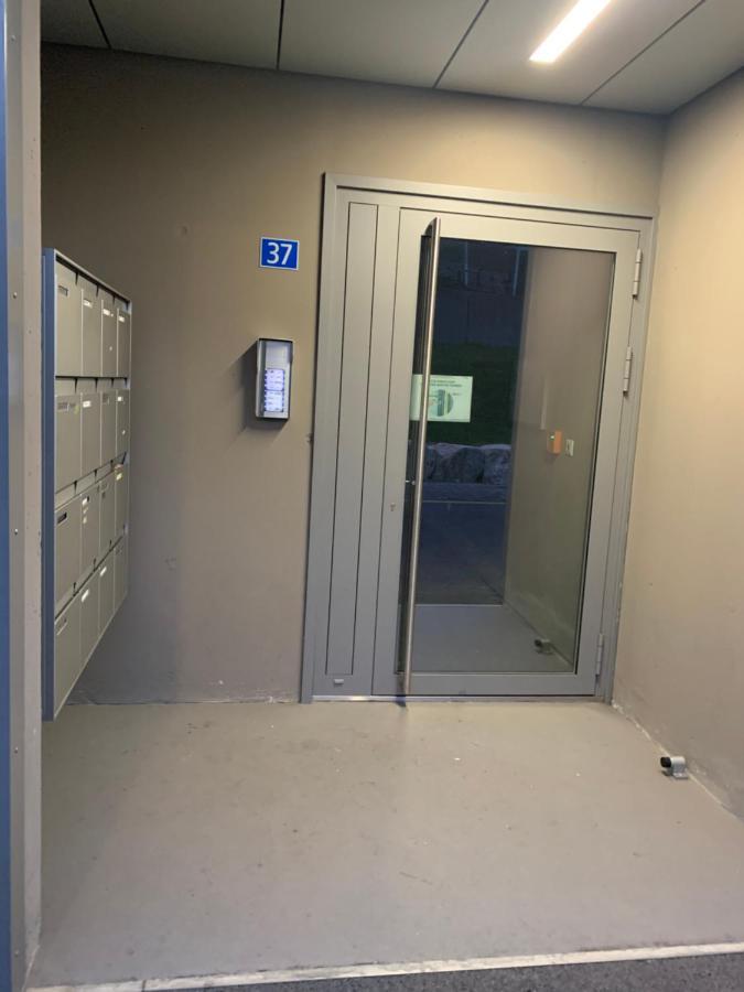 Modern Studio With Mezzanine Le Mont-Sur-Lausanne ภายนอก รูปภาพ